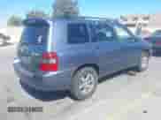 2004 Toyota Highlander с VIN JTEGD21A140080416, выставлен на аукционе IAAI как лот 42927665 с пробегом 274 916 миль миль и . История ставок и продаж доступна на DreamBid. Изображение 4.