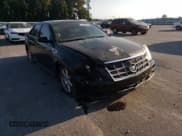 ✅ 2009 Cadillac STS RWD • VIN: 1G6DW67V990108220 • Лот: 75448644. Опубликован ранее на Copart с пробегом 212 439 миль. Бесплатный доступ к архиву аукционных продаж из США и подробный отчёт об истории автомобиля на DreamBid. Изображение 10.