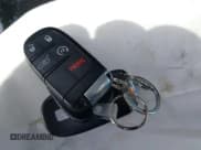 ✅ 2018 Jeep Grand Cherokee Limited • VIN: 1C4RJFBG5JC181002 • Лот: 41343630. Опубликован ранее на IAAI с пробегом 81 383 миль. Бесплатный доступ к архиву аукционных продаж из США и подробный отчёт об истории автомобиля на DreamBid. Изображение 11.