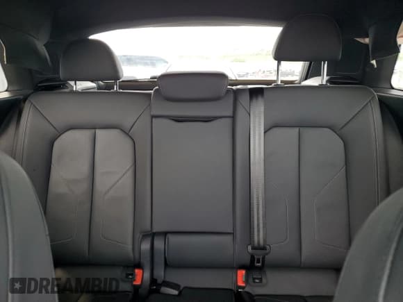 ✅ 2020 Audi Q3 S line Prestige • VIN: WA1FECF3XL1014351 • Lot: 65358475. Wystawiony na Copart z przebiegiem 39 769 mil. Bezpłatny archiwum sprzedaży aukcyjnych z USA i szczegółowy raport historii pojazdu na DreamBid. Zdjęcie 10.