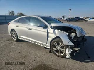 ✅ 2019 Hyundai Sonata Sport • VIN: 5NPE34AF6KH816224 • Lot: 87206035. Listed on Copart with 43,703 mi. Free auction sales archive from the USA and detailed vehicle history report at DreamBid. Image 4.