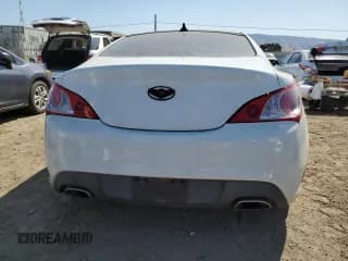 ✅ 2011 Hyundai Genesis Coupe Premium • VIN: KMHHT6KD7BU043710 • Lot: 63523645. Wystawiony na Copart z przebiegiem 76 776 mil. Bezpłatny archiwum sprzedaży aukcyjnych z USA i szczegółowy raport historii pojazdu na DreamBid. Zdjęcie 6.