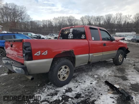 ✅ 2003 Chevrolet Silverado 1500 • VIN: 2GCEK19T231143088 • Лот: 41640365. Опубликован ранее на Copart с пробегом Не указан. Бесплатный доступ к архиву аукционных продаж из США и подробный отчёт об истории автомобиля на DreamBid. Изображение 3.