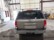 ✅ 2002 Ford Explorer XLT • VIN: 1FMZU73E62ZB66450 • Lot: 42409150. Wystawiony na IAAI z przebiegiem 153 059 mil. Bezpłatny archiwum sprzedaży aukcyjnych z USA i szczegółowy raport historii pojazdu na DreamBid. Zdjęcie 16.