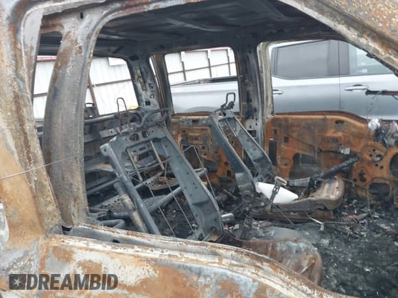 ✅ 2016 Ford F-250 Lariat • VIN: 1FT7W2B68GEB96695 • Lot: 40966007. Listed on IAAI with Not provided. Free auction sales archive from the USA and detailed vehicle history report at DreamBid. Image 6.