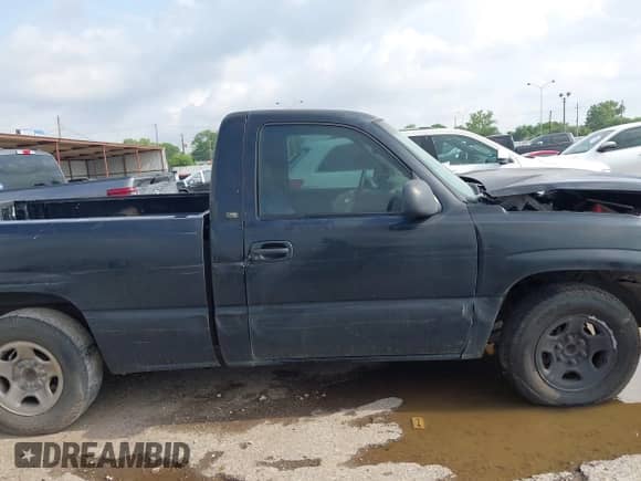 2003 Chevrolet Silverado 1500 LS с VIN 1GCEC14X53Z252109, выставлен на аукционе IAAI как лот 42104617 с пробегом Не указан миль и . История ставок и продаж доступна на DreamBid. Изображение 13.