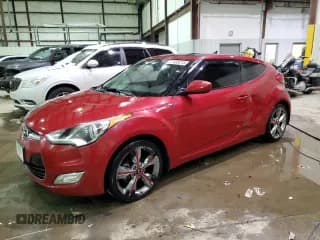 ✅ 2016 Hyundai Veloster • VIN: KMHTC6AD7GU303803 • Lot: 41483215. Wystawiony na Copart z przebiegiem 75 010 mil. Bezpłatny archiwum sprzedaży aukcyjnych z USA i szczegółowy raport historii pojazdu na DreamBid. Zdjęcie 1.