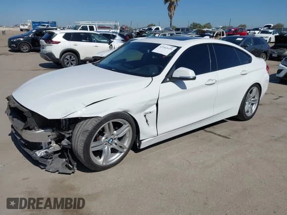 ✅ 2015 BMW 4 Series 428i • VIN: WBA4A9C50FGL85857 • Lot: 42542619. Listed on IAAI with 136,411 mi. Free auction sales archive from the USA and detailed vehicle history report at DreamBid. Image 18.