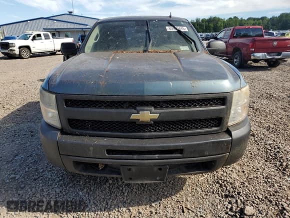 ✅ 2009 Chevrolet Silverado 1500 Work Truck • VIN: 1GCEC19X59Z195377 • Lot: 65925445. Wystawiony na Copart z przebiegiem 169 189 mil. Bezpłatny archiwum sprzedaży aukcyjnych z USA i szczegółowy raport historii pojazdu na DreamBid. Zdjęcie 5.