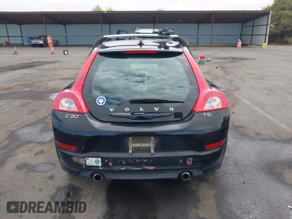 ✅ 2012 Volvo C30 • VIN: YV1672MK4C2267979 • Lot: 42793815. Wystawiony na IAAI z przebiegiem 102 291 mil. Bezpłatny archiwum sprzedaży aukcyjnych z USA i szczegółowy raport historii pojazdu na DreamBid. Zdjęcie 16.