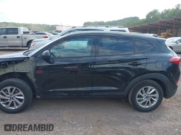 ✅ 2017 Hyundai Tucson SE • VIN: KM8J33A44HU528798 • Лот: 40413713. Опубликован ранее на IAAI с пробегом 97 011 миль. Бесплатный доступ к архиву аукционных продаж из США и подробный отчёт об истории автомобиля на DreamBid. Изображение 13.