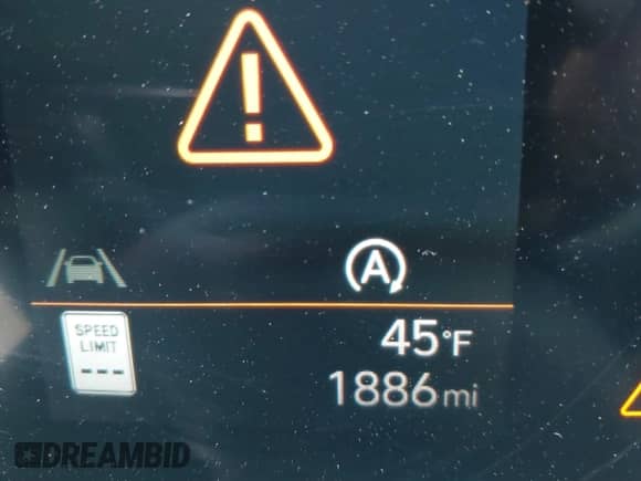 2025 Hyundai Kona SE with VIN KM8HACAB6SU222521, listed as a IAAI auction lot 41354659 with 1,886 mi miles and . Bid and sale history available at DreamBid. Image 16.