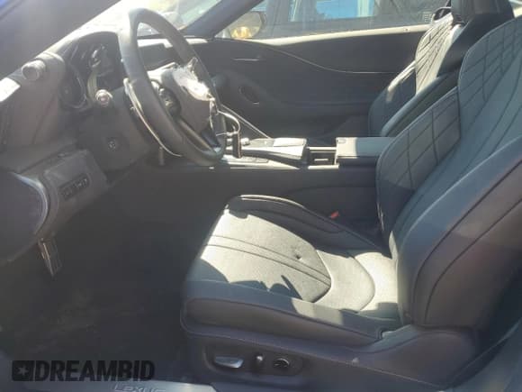 ✅ 2024 Lexus LC 500h • VIN: JTHMPAAY4RA110790 • Lot: 85269585. Wystawiony na Copart z przebiegiem 1 505 mil. Bezpłatny archiwum sprzedaży aukcyjnych z USA i szczegółowy raport historii pojazdu na DreamBid. Zdjęcie 7.