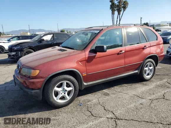 ✅ 2003 BMW X5 3.0i • VIN: 5UXFA53543LV83749 • Лот: 80945315. Опубликован ранее на Copart с пробегом 134 191 миль. Бесплатный доступ к архиву аукционных продаж из США и подробный отчёт об истории автомобиля на DreamBid. Изображение 1.