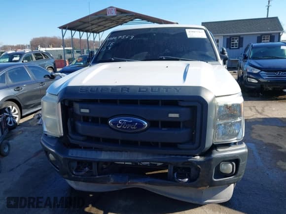 ✅ 2013 Ford F-250 XL • VIN: 1FT7X2B65DEB20649 • Lot: 43807563. Listed on IAAI with 208,876 mi. Free auction sales archive from the USA and detailed vehicle history report at DreamBid. Image 12.