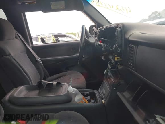 ✅ 2002 Chevrolet Silverado 1500 LT • VIN: 2GCEK19TX21199861 • Lot: 43243784. Listed on IAAI with Not provided. Free auction sales archive from the USA and detailed vehicle history report at DreamBid. Image 5.