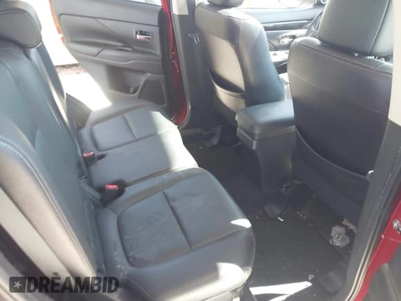 ✅ 2017 Mitsubishi Outlander GT • VIN: JA4JZ4AX7HZ019949 • Лот: 41773532. Опубликован ранее на IAAI с пробегом 83 715 миль. Бесплатный доступ к архиву аукционных продаж из США и подробный отчёт об истории автомобиля на DreamBid. Изображение 8.