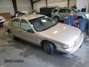 ✅ 1995 Chevrolet Caprice • VIN: 1G1BL52P6SR102370 • Лот: 73482634. Опубликован ранее на Copart с пробегом 93 170 миль. Бесплатный доступ к архиву аукционных продаж из США и подробный отчёт об истории автомобиля на DreamBid. Изображение 4.