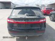 ✅ 2017 Lincoln MKX Reserve • VIN: 2LMPJ6LR5HBL10695 • Lot: 43512028. Listed on IAAI with 140,870 mi. Free auction sales archive from the USA and detailed vehicle history report at DreamBid. Image 15.