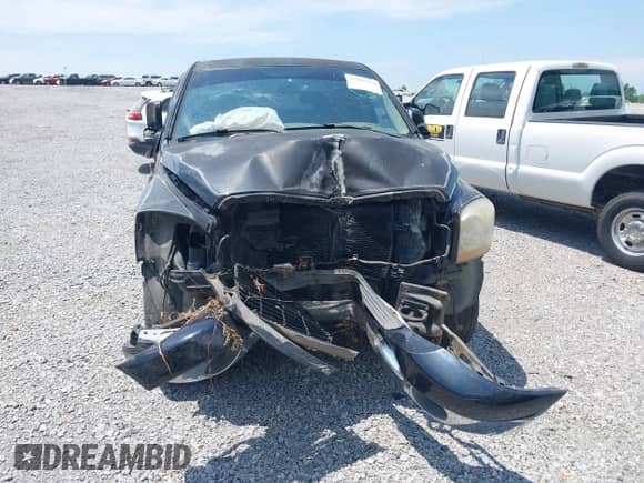 ✅ 2006 Dodge 3500 SLT • VIN: 3D7LX38C56G151368 • Lot: 42590404. Wystawiony na IAAI z przebiegiem Nie podano. Bezpłatny archiwum sprzedaży aukcyjnych z USA i szczegółowy raport historii pojazdu na DreamBid. Zdjęcie 11.