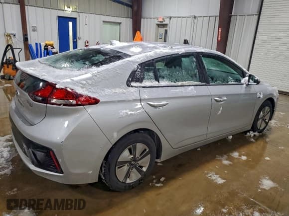 ✅ 2019 Hyundai Ioniq Blue • VIN: KMHC65LC4KU110555 • Lot: 95254685. Listed on Copart with 150,470 mi. Free auction sales archive from the USA and detailed vehicle history report at DreamBid. Image 3.