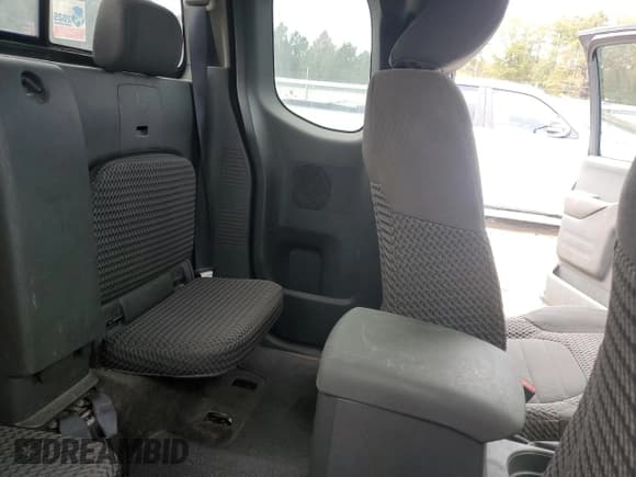 ✅ 2017 Nissan Frontier SV • VIN: 1N6DD0CU3HN738892 • Lot: 90322165. Wystawiony na Copart z przebiegiem 93 012 mil. Bezpłatny archiwum sprzedaży aukcyjnych z USA i szczegółowy raport historii pojazdu na DreamBid. Zdjęcie 10.