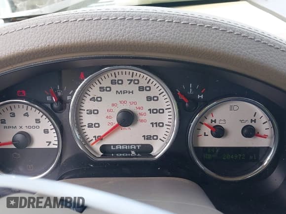 ✅ 2007 Ford F-150 XLT • VIN: 1FTPW12VX7FA05211 • Lot: 43106578. Wystawiony na IAAI z przebiegiem 204 972 mil. Bezpłatny archiwum sprzedaży aukcyjnych z USA i szczegółowy raport historii pojazdu na DreamBid. Zdjęcie 7.