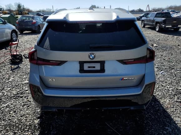 ✅ 2024 BMW X1 • VIN: WBX13EF08R5Y25996 • Lot: 52073915. Wystawiony na Copart z przebiegiem 34 591 mil. Bezpłatny archiwum sprzedaży aukcyjnych z USA i szczegółowy raport historii pojazdu na DreamBid. Zdjęcie 6.