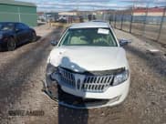 ✅ 2012 Lincoln MKZ • VIN: 3LNHL2GC1CR825793 • Lot: 43700213. Listed on IAAI with 44,126 mi. Free auction sales archive from the USA and detailed vehicle history report at DreamBid. Image 13.