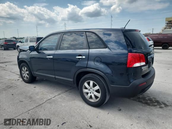 ✅ 2012 Kia Sorento LX • VIN: 5XYKT4A17CG249389 • Lot: 70403085. Listed on Copart with 140,932 mi. Free auction sales archive from the USA and detailed vehicle history report at DreamBid. Image 2.