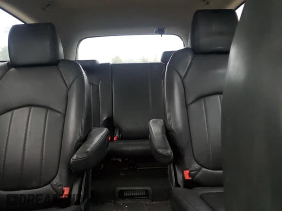 ✅ 2011 Buick Enclave CXL-1 • VIN: 5GAKVBED6BJ378629 • Lot: 62458605. Listed on Copart with 149,593 mi. Free auction sales archive from the USA and detailed vehicle history report at DreamBid. Image 10.