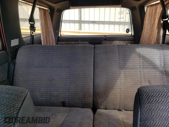 ✅ 1995 Toyota 4Runner • VIN: JT3VN29V9S0064157 • Lot: 70524995. Listed on Copart with 230,756 mi. Free auction sales archive from the USA and detailed vehicle history report at DreamBid. Image 10.