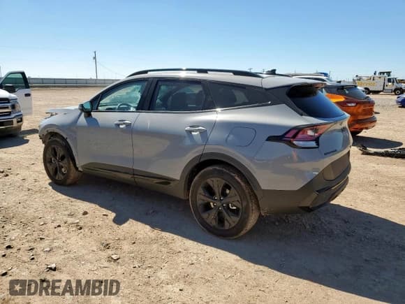 ✅ 2025 Kia Sportage X-Line • VIN: 5XYK6CDF9SG303668 • Lot: 81718225. Listed on Copart with 8,242 mi. Free auction sales archive from the USA and detailed vehicle history report at DreamBid. Image 2.