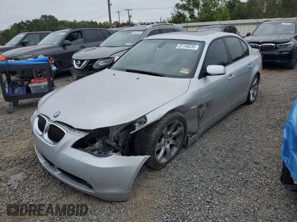 ✅ 2006 BMW 5 Series 550i • VIN: WBANB535X6CP01198 • Лот: 81140235. Опубликован ранее на Copart с пробегом 107 754 миль. Бесплатный доступ к архиву аукционных продаж из США и подробный отчёт об истории автомобиля на DreamBid. Изображение 1.