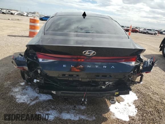 ✅ 2021 Hyundai Elantra SE • VIN: 5NPLL4AG9MH014608 • Lot: 86898975. Listed on Copart with 108,230 mi. Free auction sales archive from the USA and detailed vehicle history report at DreamBid. Image 6.