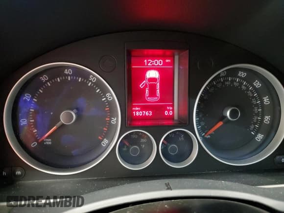 ✅ 2009 Volkswagen Golf GTI • VIN: WVWGD71K99W131014 • Lot: 47857095. Listed on Copart with 180,763 mi. Free auction sales archive from the USA and detailed vehicle history report at DreamBid. Image 9.