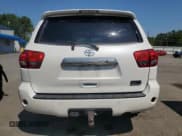 ✅ 2016 Toyota Sequoia Platinum • VIN: 5TDYY5G10GS063887 • Лот: 69389995. Опубликован ранее на Copart с пробегом 117 678 миль. Бесплатный доступ к архиву аукционных продаж из США и подробный отчёт об истории автомобиля на DreamBid. Изображение 6.