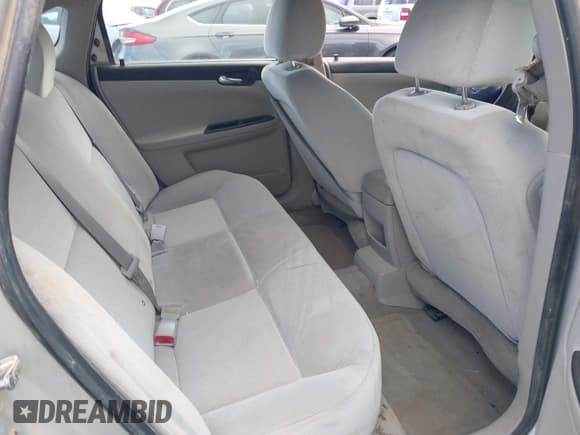 ✅ 2015 Chevrolet Impala LS • VIN: 2G1WA5E33F1152402 • Lot: 43663086. Listed on IAAI with 147,730 mi. Free auction sales archive from the USA and detailed vehicle history report at DreamBid. Image 8.