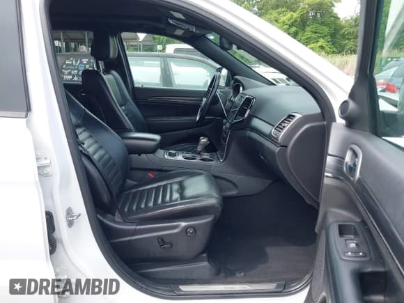 ✅ 2020 Jeep Grand Cherokee Limited • VIN: 1C4RJFBG2LC235312 • Лот: 42446904. Опубликован ранее на IAAI с пробегом 106 931 миль. Бесплатный доступ к архиву аукционных продаж из США и подробный отчёт об истории автомобиля на DreamBid. Изображение 5.