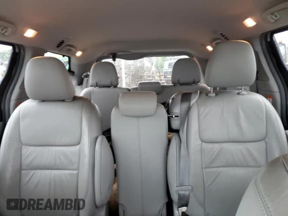 ✅ 2017 Toyota Sienna XLE Auto Access Seat • VIN: 5TDYZ3DC2HS895241 • Lot: 57505945. Listed on Copart with 178,331 mi. Free auction sales archive from the USA and detailed vehicle history report at DreamBid. Image 10.