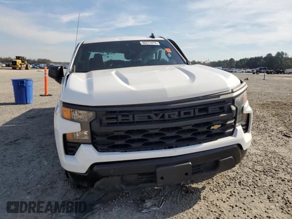 ✅ 2022 Chevrolet Silverado 1500 Work Truck • VIN: 3GCPAAED0NG667666 • Lot: 80274474. Wystawiony na Copart z przebiegiem 47 405 mil. Bezpłatny archiwum sprzedaży aukcyjnych z USA i szczegółowy raport historii pojazdu na DreamBid. Zdjęcie 5.