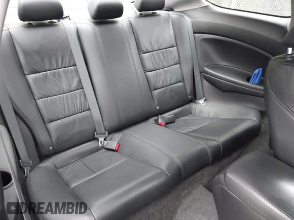 ✅ 2012 Honda Accord EX-L • VIN: 1HGCS2B83CA005733 • Lot: 42914255. Listed on IAAI with 205,474 mi. Free auction sales archive from the USA and detailed vehicle history report at DreamBid. Image 8.