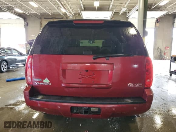 ✅ 2009 GMC Yukon SLT 4SB • VIN: 1GKFK33049R175673 • Лот: 66043105. Опубликован ранее на Copart с пробегом 146 269 миль. Бесплатный доступ к архиву аукционных продаж из США и подробный отчёт об истории автомобиля на DreamBid. Изображение 6.