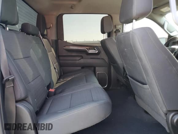 ✅ 2022 Chevrolet Silverado 1500 LT Trail Boss • VIN: 3GCUDFED2NG601935 • Lot: 57269695. Wystawiony na Copart z przebiegiem 62 485 mil. Bezpłatny archiwum sprzedaży aukcyjnych z USA i szczegółowy raport historii pojazdu na DreamBid. Zdjęcie 10.