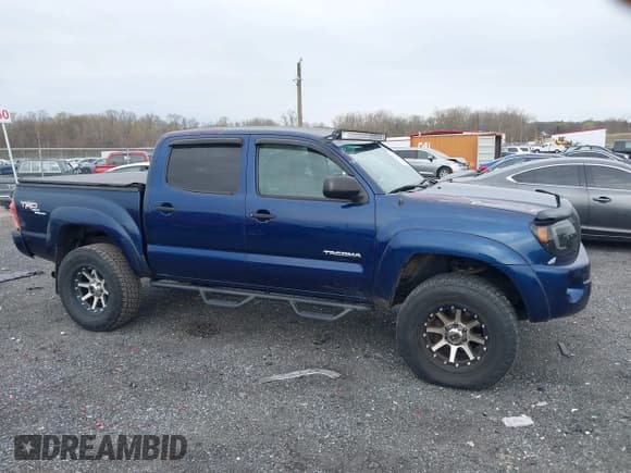 ✅ 2008 Toyota Tacoma PreRunner • VIN: 5TEJU62N58Z561553 • Lot: 41943130. Listed on IAAI with 192,731 mi. Free auction sales archive from the USA and detailed vehicle history report at DreamBid. Image 13.