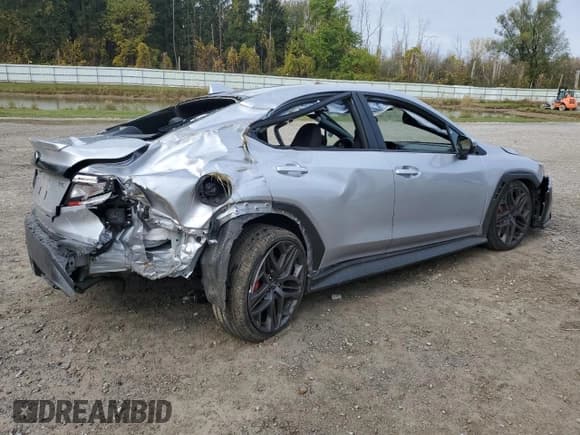 ✅ 2024 Subaru WRX TR • VIN: JF1VBAY68R9808870 • Lot: 82569335. Wystawiony na Copart z przebiegiem 6 938 mil. Bezpłatny archiwum sprzedaży aukcyjnych z USA i szczegółowy raport historii pojazdu na DreamBid. Zdjęcie 3.