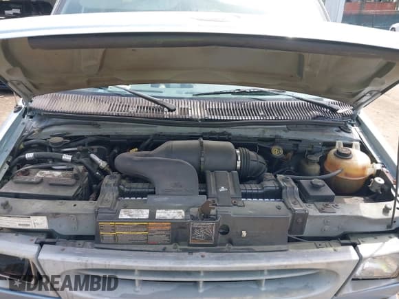 ✅ 1999 Ford Econoline Passenger XL • VIN: 1FMRE112XXHA78677 • Lot: 41973782. Listed on IAAI with 142,051 mi. Free auction sales archive from the USA and detailed vehicle history report at DreamBid. Image 10.