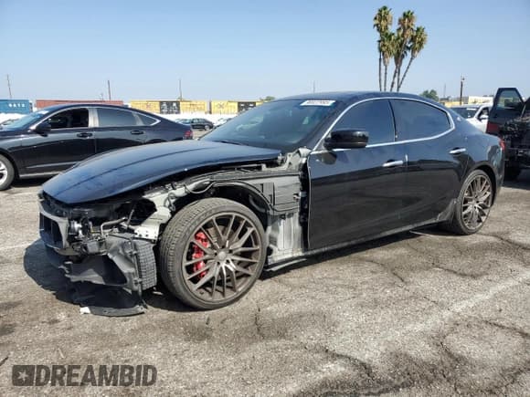 ✅ 2015 Maserati Ghibli S Q4 • VIN: ZAM57RTA6F1151787 • Лот: 90022995. Опубликован ранее на Copart с пробегом 71 805 миль. Бесплатный доступ к архиву аукционных продаж из США и подробный отчёт об истории автомобиля на DreamBid. Изображение 1.