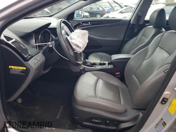 ✅ 2011 Hyundai Sonata SE • VIN: 5NPEC4AC0BH248509 • Lot: 69322804. Listed on Copart with 109,209 mi. Free auction sales archive from the USA and detailed vehicle history report at DreamBid. Image 7.