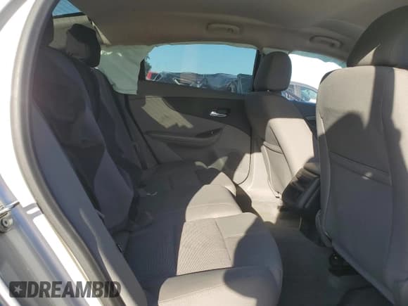 ✅ 2017 Chevrolet Impala LS • VIN: 2G11Z5SA2H9182811 • Лот: 76529114. Опубликован ранее на Copart с пробегом 110 191 миль. Бесплатный доступ к архиву аукционных продаж из США и подробный отчёт об истории автомобиля на DreamBid. Изображение 10.